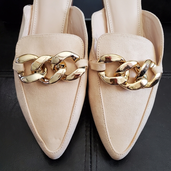 NWOB Pointed Toe Flat Loafers Slides - Size 7 - Picture 3 of 8